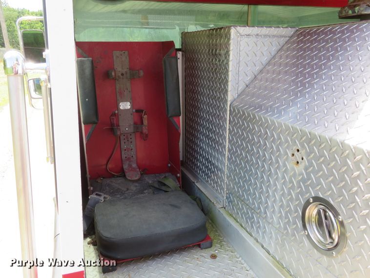 image for item DH1127 1982 Hendrickson 1871-WA  pumper fire truck