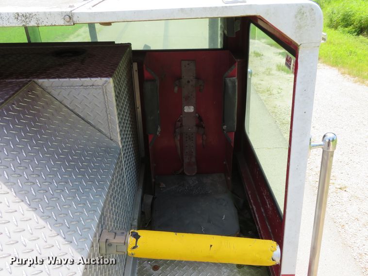 image for item DH1127 1982 Hendrickson 1871-WA  pumper fire truck