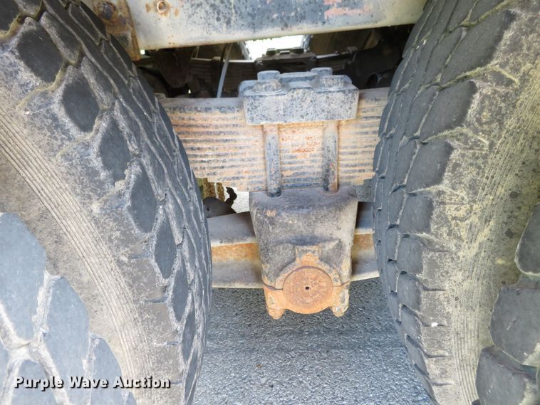 image for item DH1127 1982 Hendrickson 1871-WA  pumper fire truck