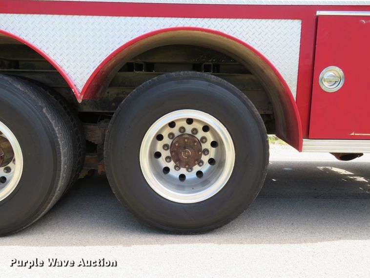 image for item DH1127 1982 Hendrickson 1871-WA  pumper fire truck