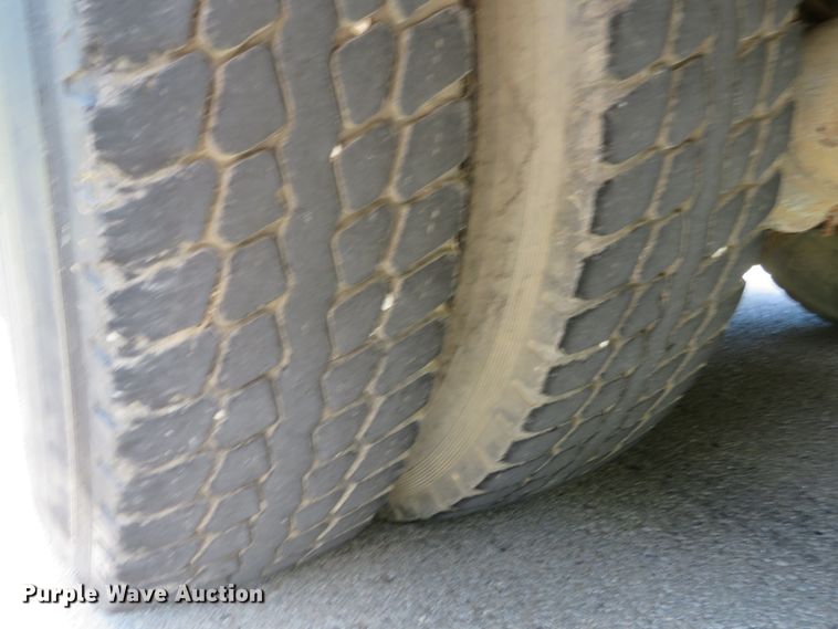 image for item DH1127 1982 Hendrickson 1871-WA  pumper fire truck