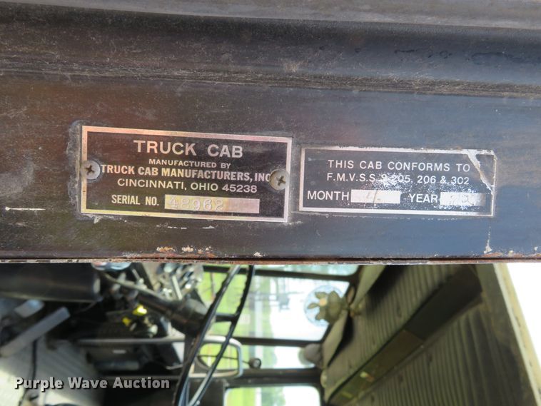 image for item DH1127 1982 Hendrickson 1871-WA  pumper fire truck