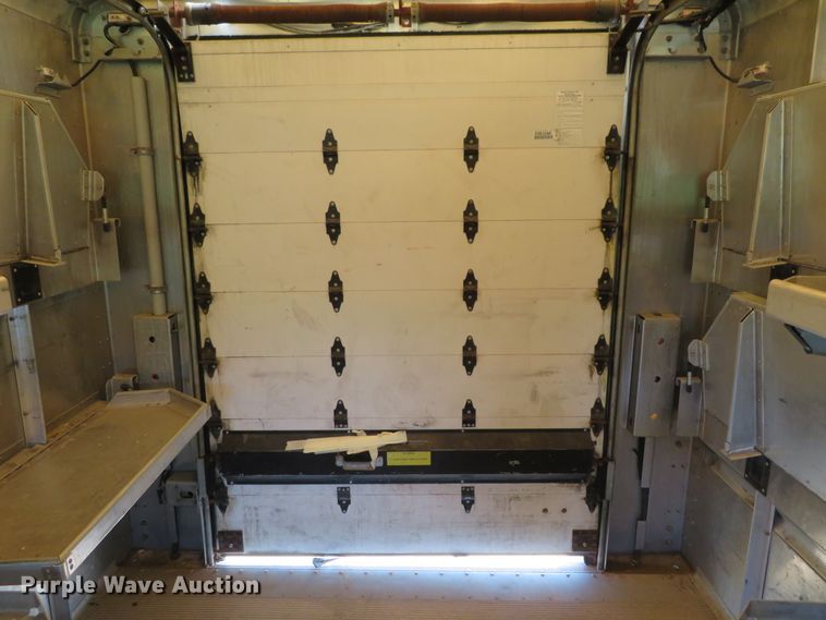 image for item DH1131 2007 Ford E450  delivery truck