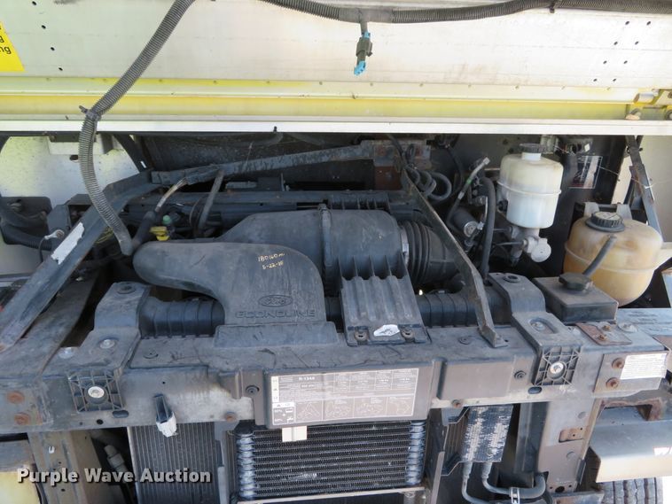 image for item DH1131 2007 Ford E450  delivery truck