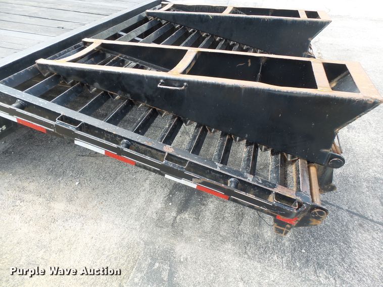 image for item DH3840 2012 Big Tex 22GN28BK5 equipment trailer