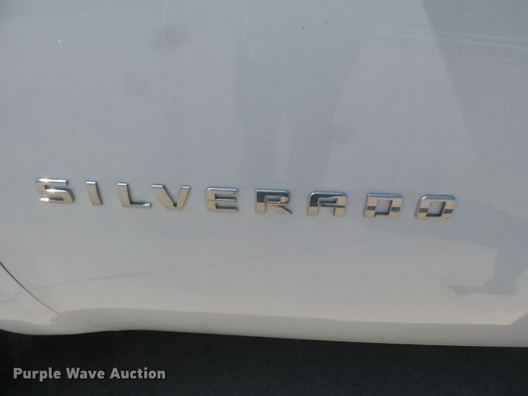 image for item DH3885 2013 Chevrolet Silverado 1500  Ext. Cab pickup truck