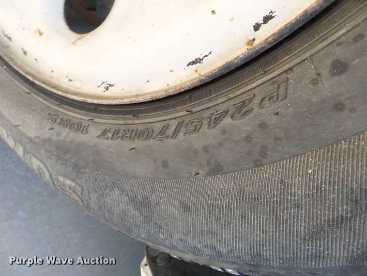 image for item DH3885 2013 Chevrolet Silverado 1500  Ext. Cab pickup truck