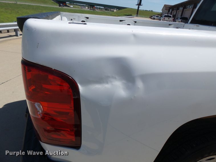 image for item DH3885 2013 Chevrolet Silverado 1500  Ext. Cab pickup truck