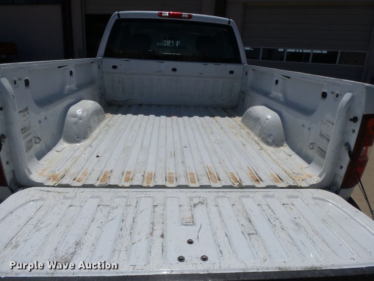 image for item DH3885 2013 Chevrolet Silverado 1500  Ext. Cab pickup truck