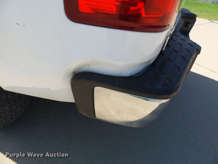 image for item DH3885 2013 Chevrolet Silverado 1500  Ext. Cab pickup truck