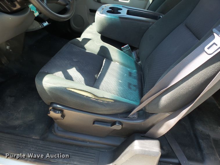 image for item DH3885 2013 Chevrolet Silverado 1500  Ext. Cab pickup truck