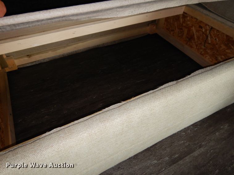 image for item DH6553 2011 Forest River Blue Ridge  camper