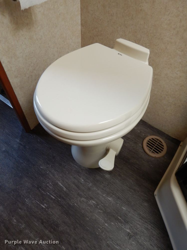 image for item DH6553 2011 Forest River Blue Ridge  camper