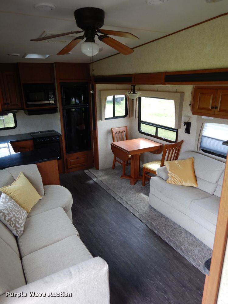 image for item DH6553 2011 Forest River Blue Ridge  camper