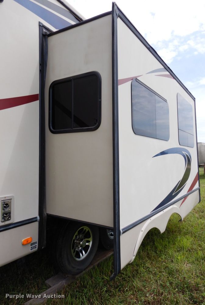 image for item DH6553 2011 Forest River Blue Ridge  camper