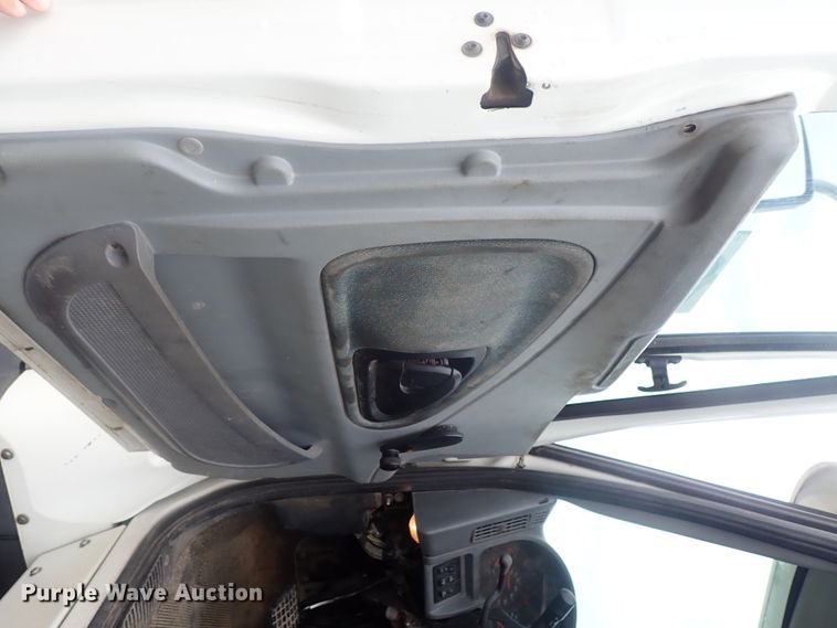 image for item DI4611 2006 International 7600  vacuum truck