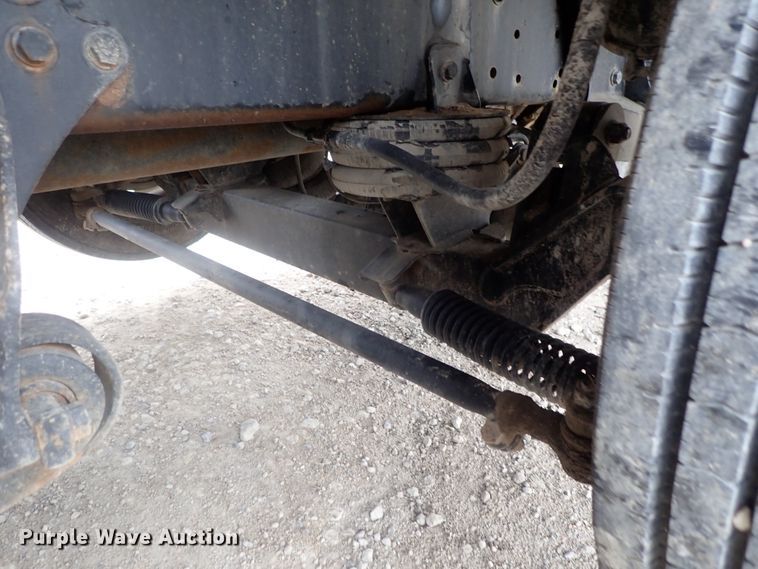 image for item DI4611 2006 International 7600  vacuum truck