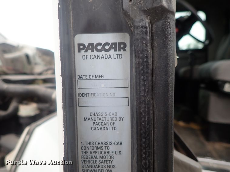 image for item DI4612 2007 Kenworth T300  vacuum truck