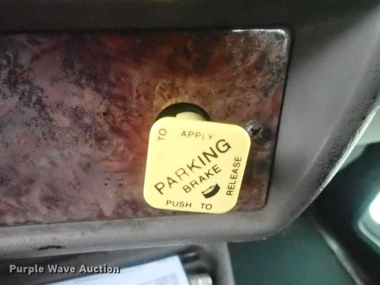 image for item DI4612 2007 Kenworth T300  vacuum truck