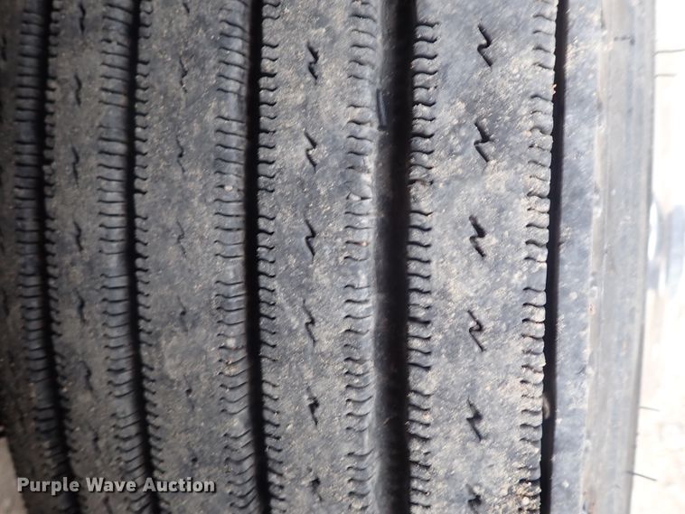 image for item DI4612 2007 Kenworth T300  vacuum truck