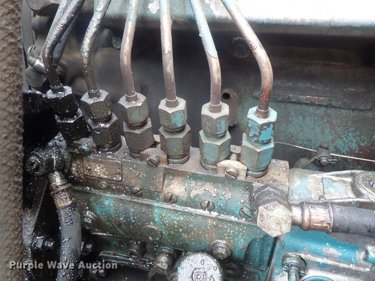 image for item DI4648 1992 International 4900  fuel truck