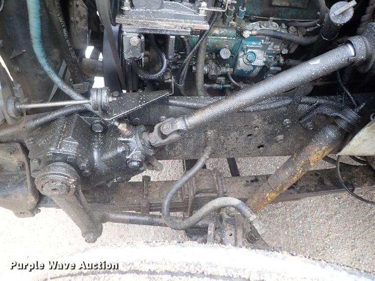 image for item DI4648 1992 International 4900  fuel truck