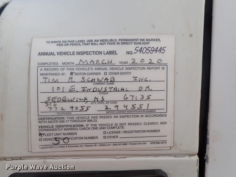 image for item DI4648 1992 International 4900  fuel truck