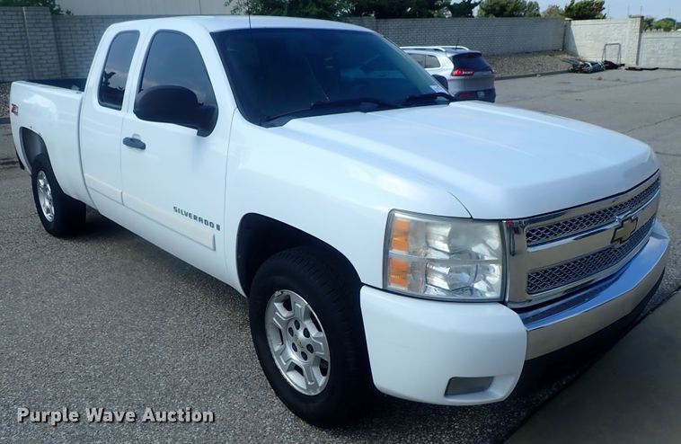 image for item DI4649 2007 Chevrolet Silverado 1500  Ext. Cab pickup truck