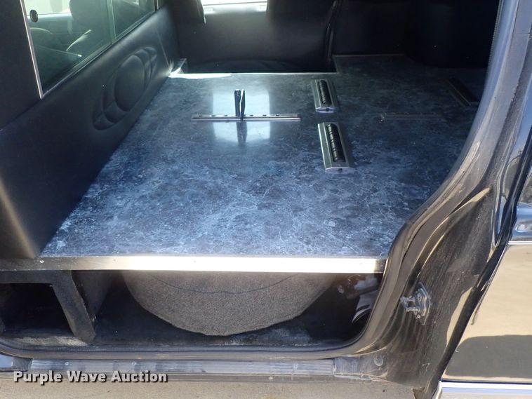 image for item DI4652 1996 Cadillac Fleetwood Superior Coach  hearse