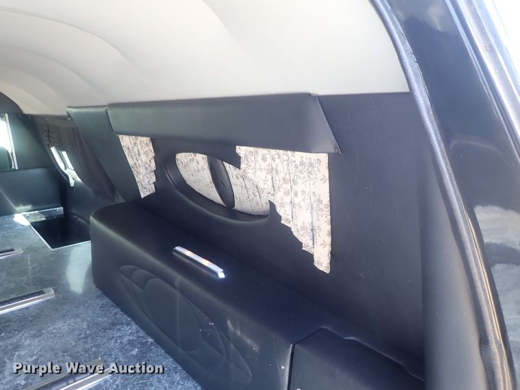 image for item DI4652 1996 Cadillac Fleetwood Superior Coach  hearse