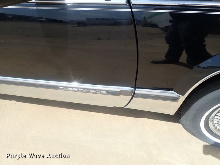 image for item DI4652 1996 Cadillac Fleetwood Superior Coach  hearse