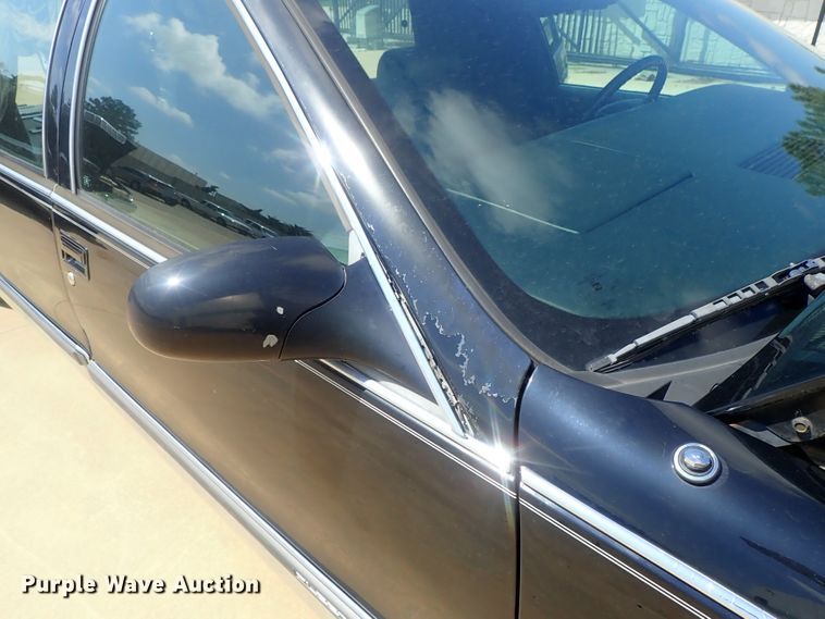 image for item DI4652 1996 Cadillac Fleetwood Superior Coach  hearse