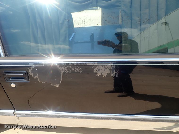 image for item DI4652 1996 Cadillac Fleetwood Superior Coach  hearse