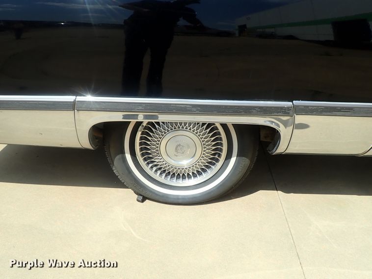 image for item DI4652 1996 Cadillac Fleetwood Superior Coach  hearse