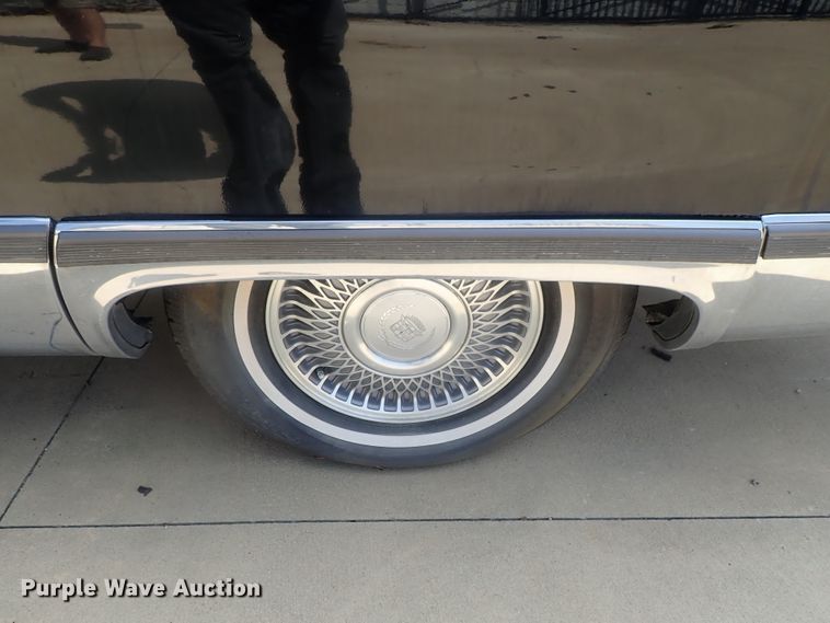 image for item DI4652 1996 Cadillac Fleetwood Superior Coach  hearse