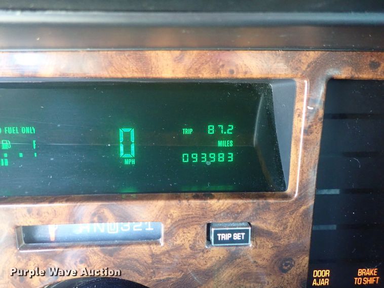 image for item DI4653 1996 Cadillac Fleetwood  limousine