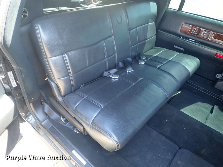 image for item DI4653 1996 Cadillac Fleetwood  limousine