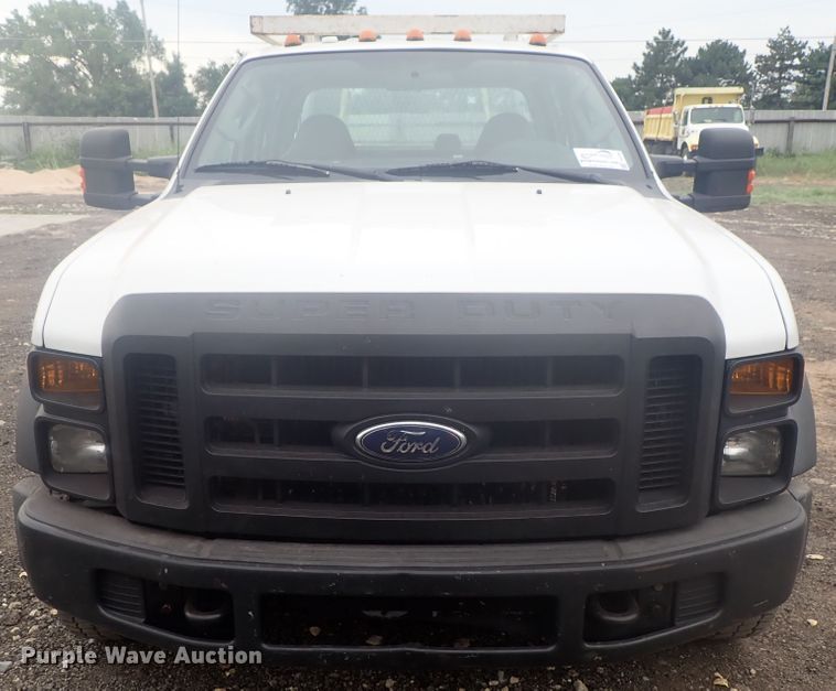 image for item DI4709 2008 Ford F550 Super Duty  Crew Cab utility truck