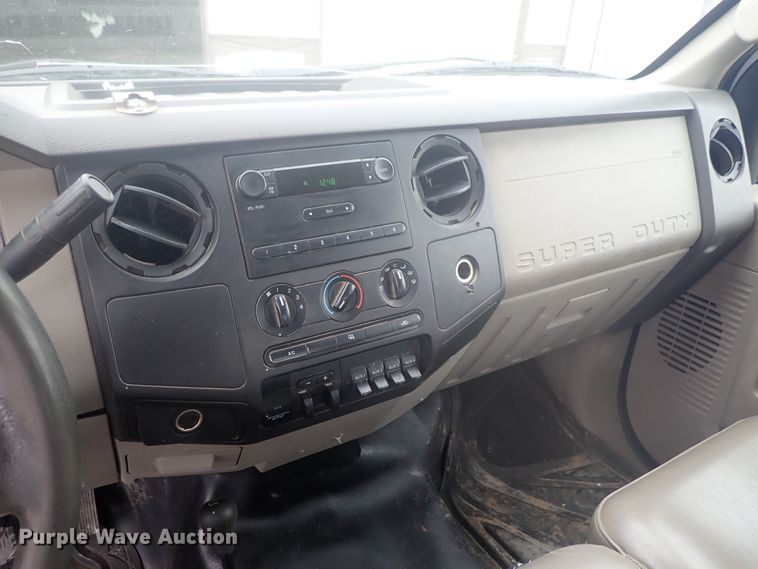 image for item DI4709 2008 Ford F550 Super Duty  Crew Cab utility truck