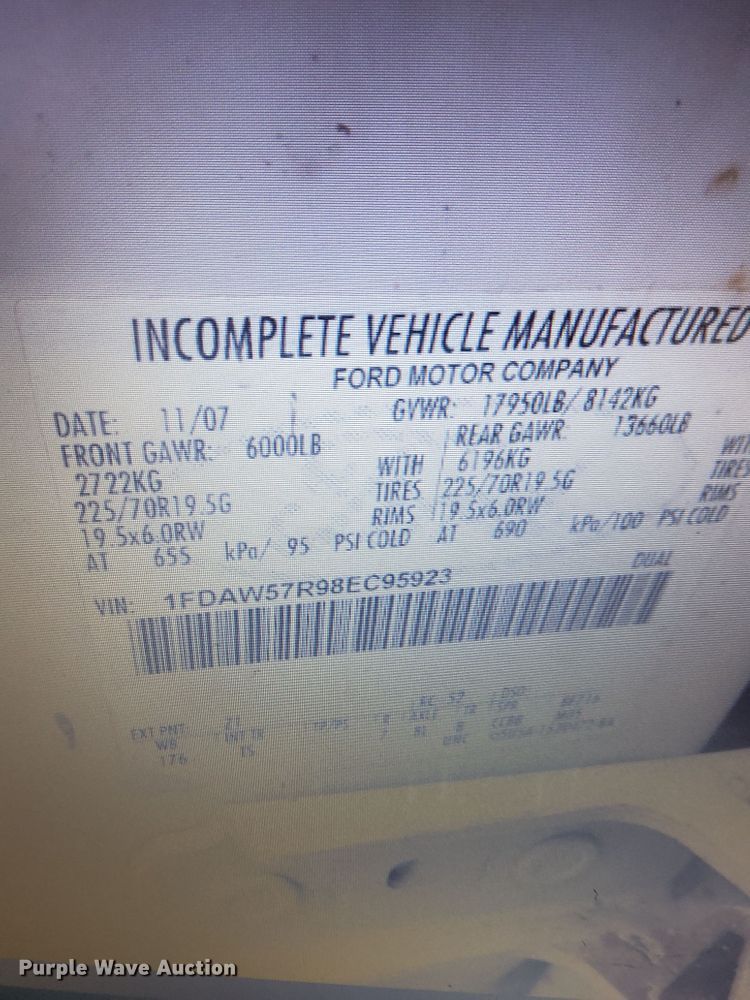 image for item DI4709 2008 Ford F550 Super Duty  Crew Cab utility truck