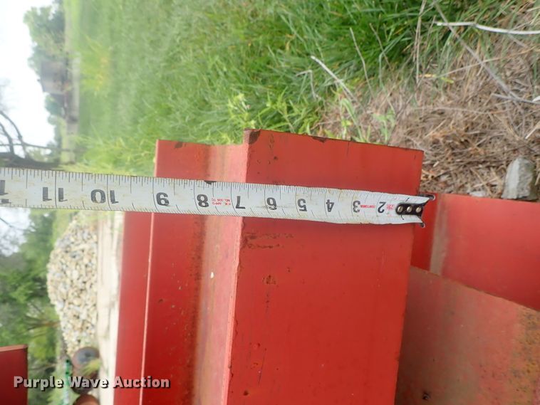 image for item DI4710 (31) red iron I-beams