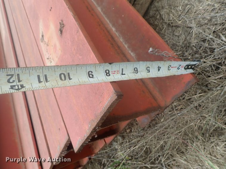 image for item DI4710 (31) red iron I-beams