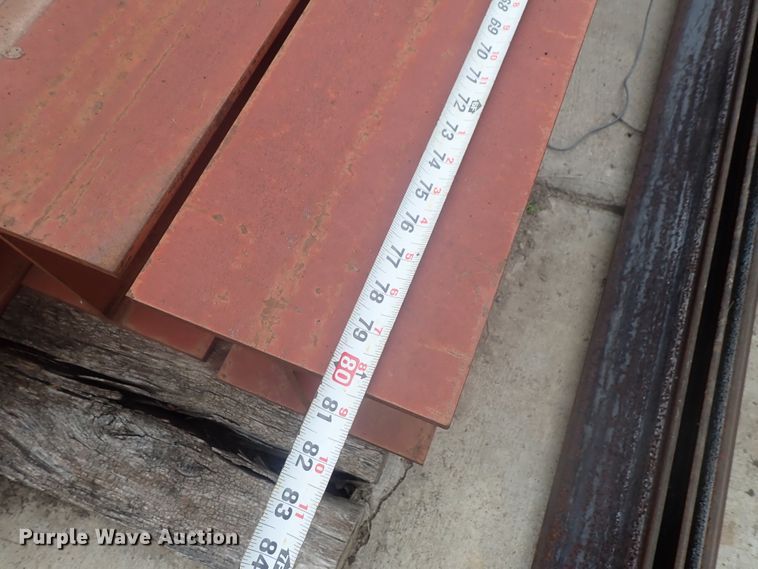 image for item DI4710 (31) red iron I-beams