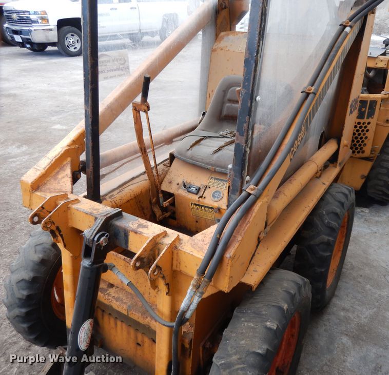 image for item DI7540 1986 Case 1816  skid steer loader