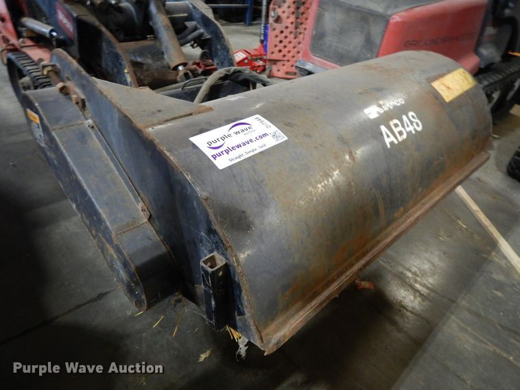 image for item DI7544 Brasco AB48 compact utility loader broom