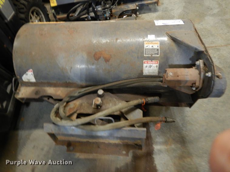 image for item DI7544 Brasco AB48 compact utility loader broom