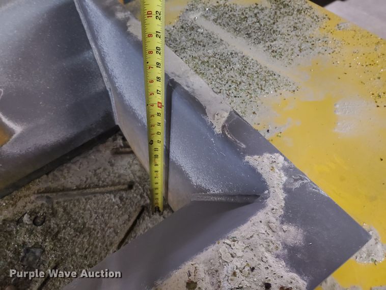 image for item DJ3169 2017 Trio recycling conveyor