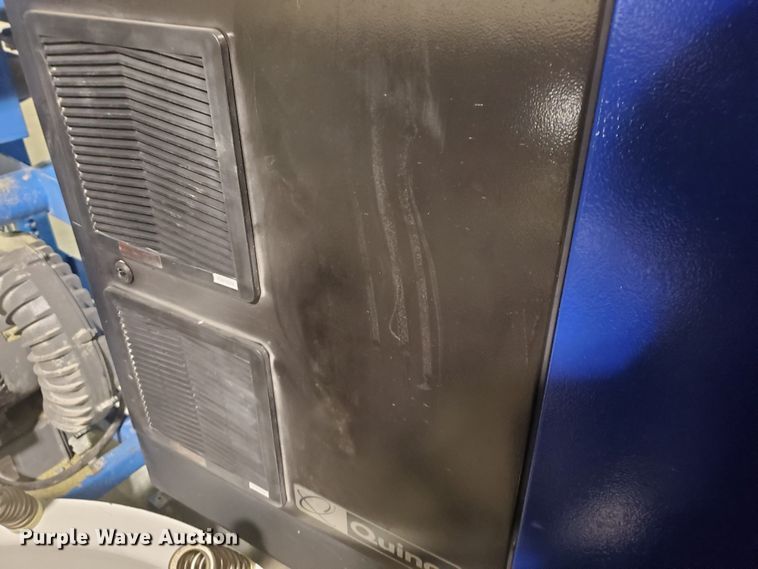 image for item DJ3177 2017 Quincy QGDV20FF  rotary screw air compressor