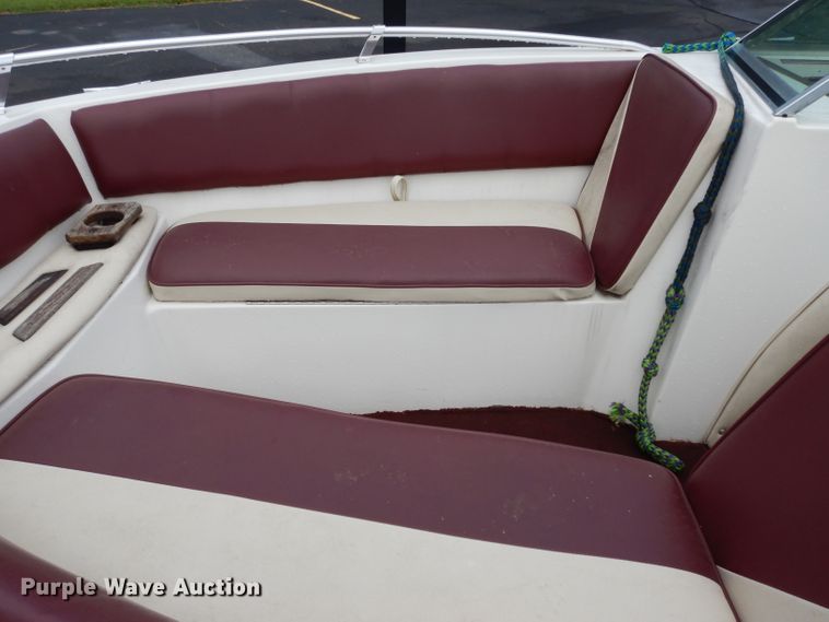 image for item DJ4303 1987 Mach 1  boat