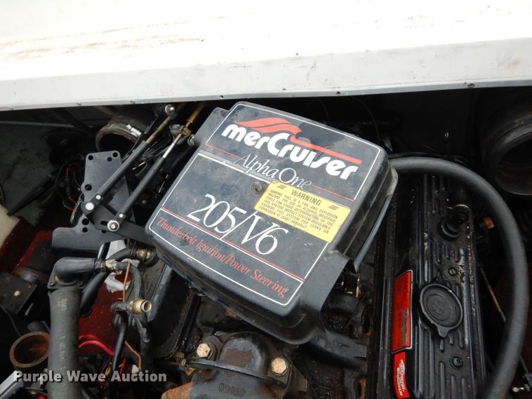 image for item DJ4303 1987 Mach 1  boat